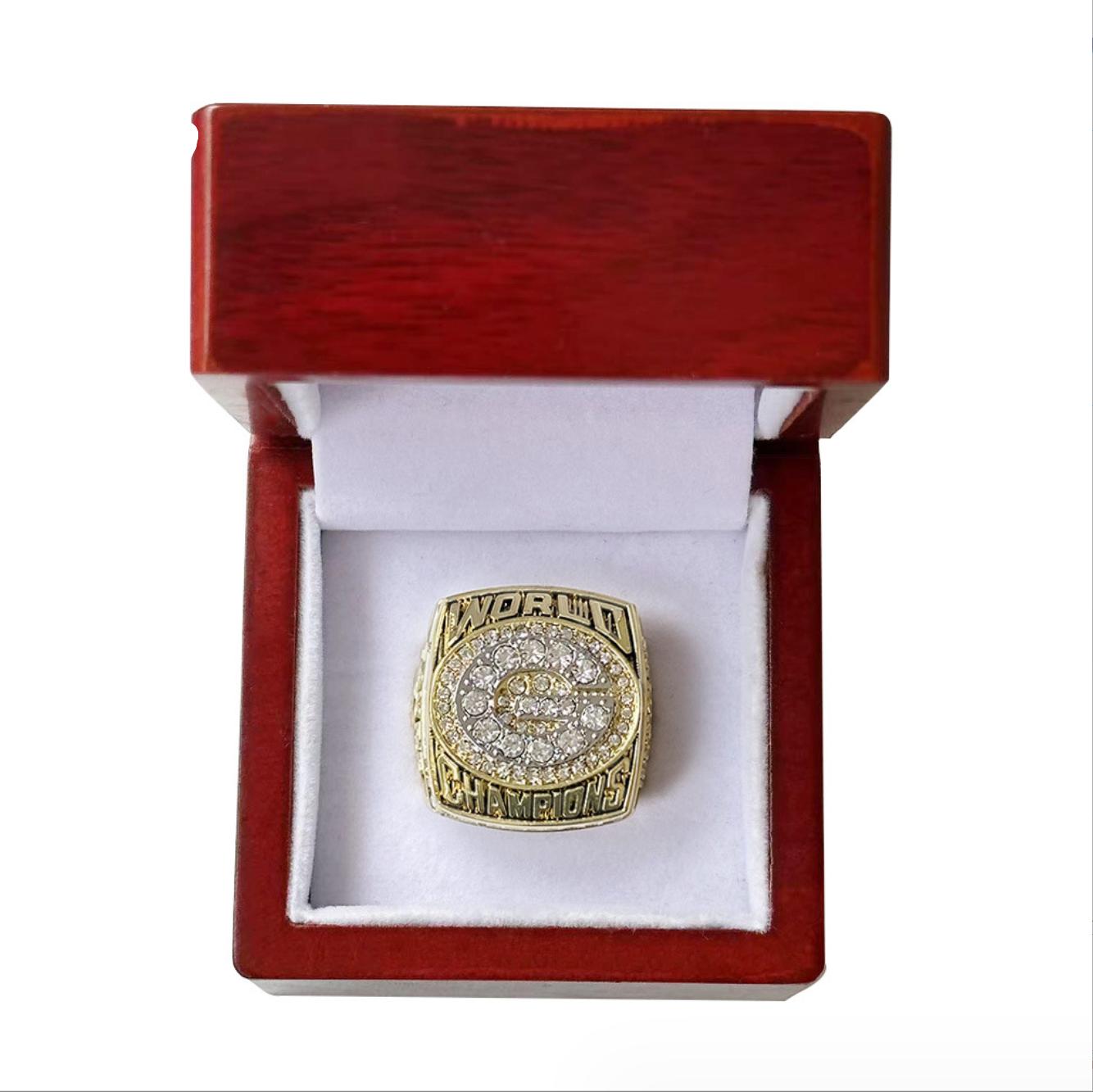 1996 Green Bay GB Packers Super Bowl Championship Ring With Box