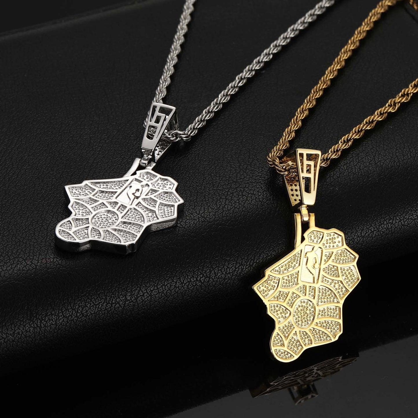 Hiphop Style Iced out cz pave Bucks pendant necklace for basketball fans